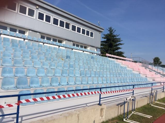 Sanierung der Tribüne des Leichtathletikstadions in Stargard, Polen